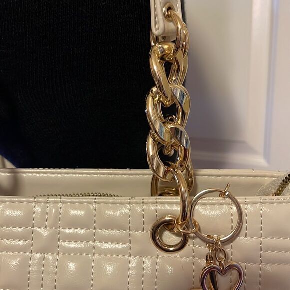 NWT Women's Love Washed Faux Leather Tote Bag - Picture 6 of 8